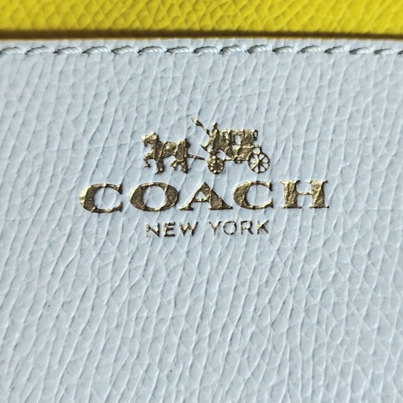 Coach Color Block Wristlet - Picture 6 of 8